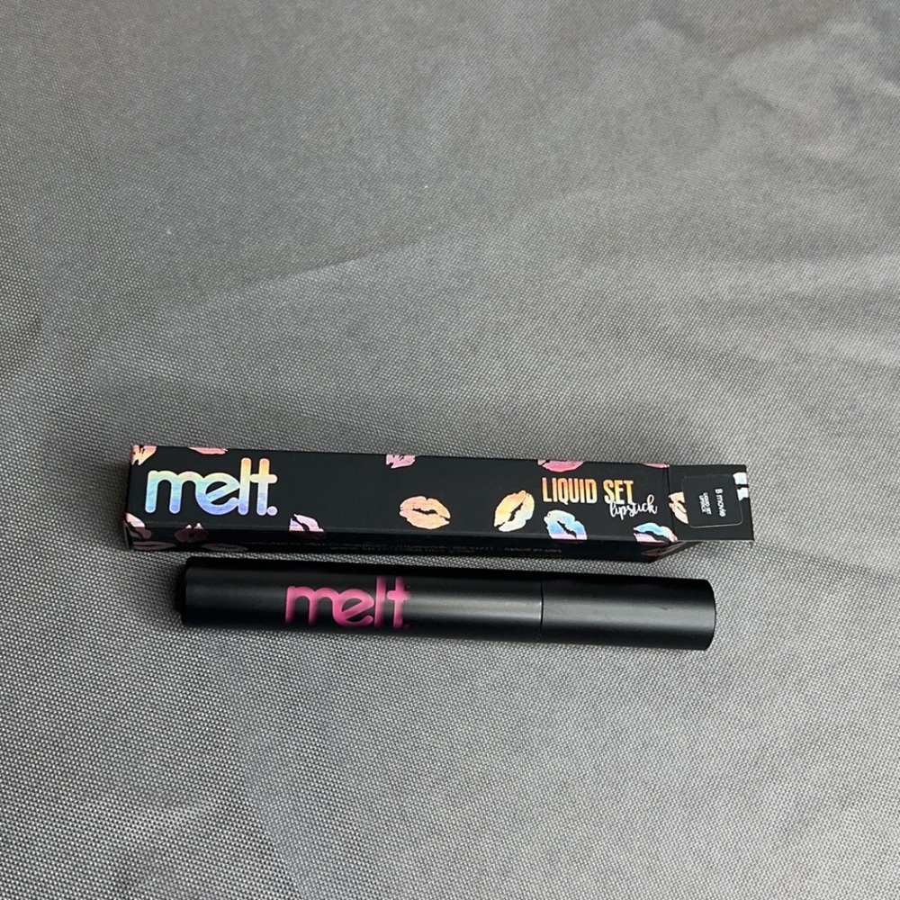Ultra Matte liquid lip